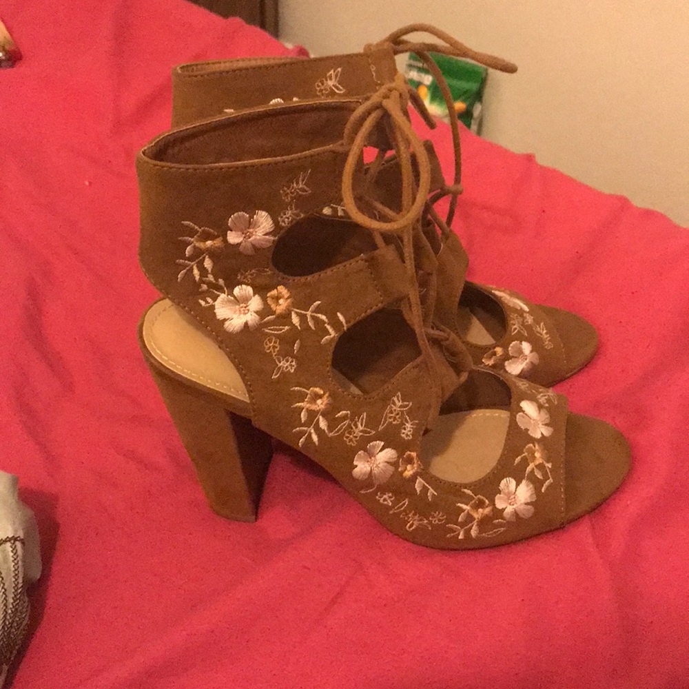 Just fab heels never worn